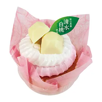 岡山県産清水白桃のモンブラン